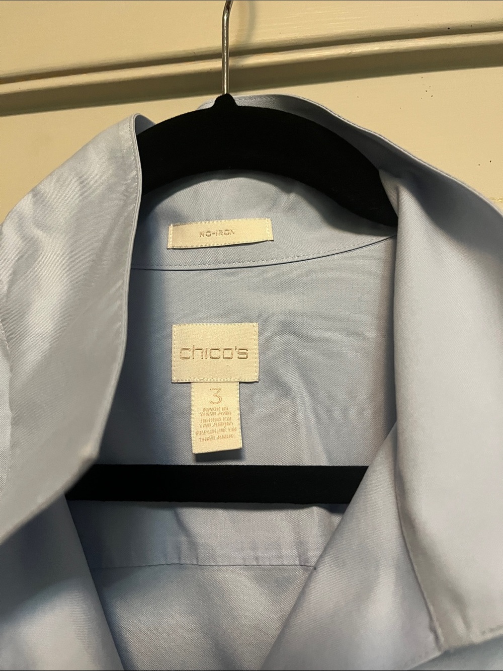 Light Blue Chico’s Dress Shirt - Classic Button-Up - Picture 2 of 3